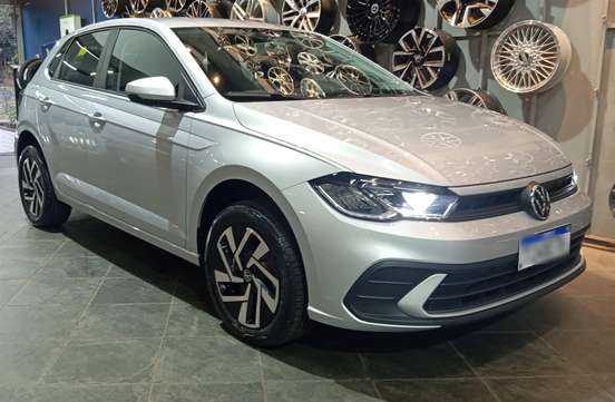 VOLKSWAGEN-POLO-2025