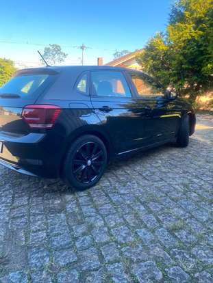 VOLKSWAGEN-POLO-2019