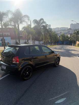 VOLKSWAGEN-POLO-2009