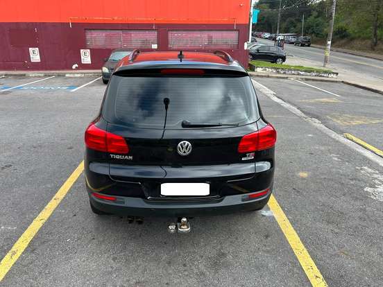 VOLKSWAGEN-TIGUAN-2017