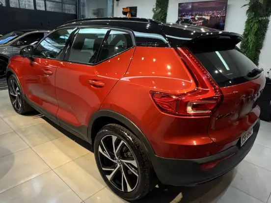 VOLVO-XC40-1.5 T5 RECHARGE R-DESIGN GEARTRONIC VOLVO-XC40-2021