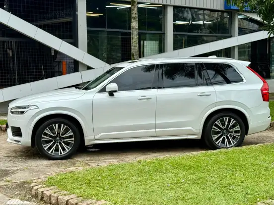 VOLVO-XC90-2.0 T6 GASOLINA MOMENTUM AWD GEARTRONIC VOLVO-XC90-2019