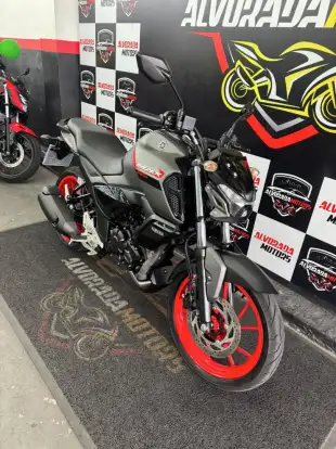 YAMAHA-FZ15 FAZER CONNECTED ABS-2025