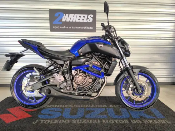 YAMAHA MT-07 ABS YAMAHA MT-07 ABS
