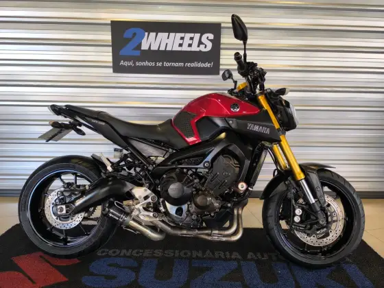 YAMAHA MT-09 YAMAHA MT-09