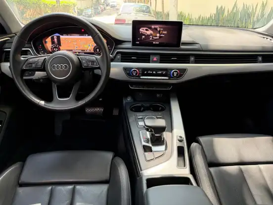 AUDI-A4-2019