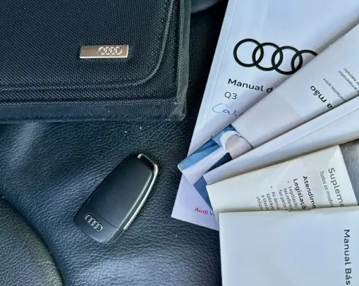 AUDI-Q3-2017
