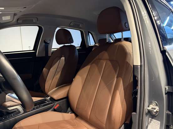 AUDI-Q3-2020