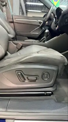 AUDI-Q3-2022