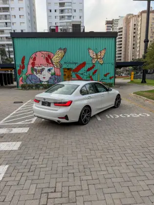 BMW 320i 2.0 16V TURBO GASOLINA SPORT GP AUTOMÁTICO BMW 320i 2.0 16V TURBO GASOLINA SPORT GP AUTOMÁTICO