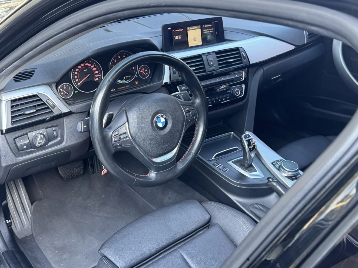 BMW 320i — foto 9