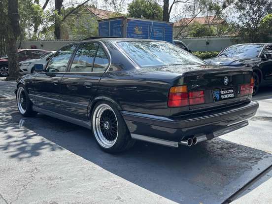 BMW-530i-3.0 SEDAN 24V GASOLINA 4P MANUAL BMW-530i-1994