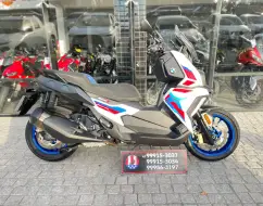 BMW C 400 X BMW C 400 X