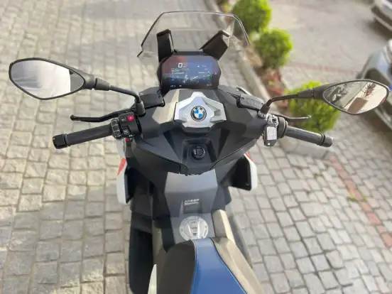 BMW-C 400 X-2024