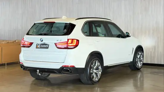 BMW-X5-2017