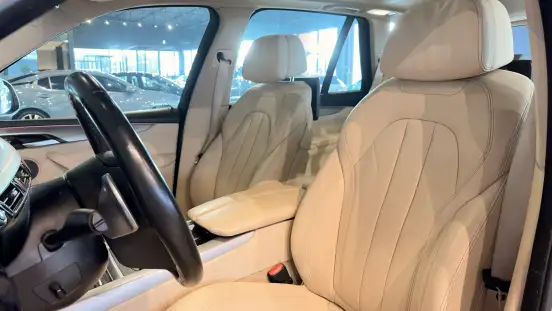 BMW-X5-2017