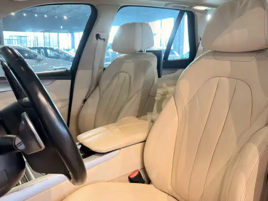 BMW-X5-3.0 4X4 30D I6 TURBO DIESEL 4P AUTOMÁTICO BMW-X5-2017