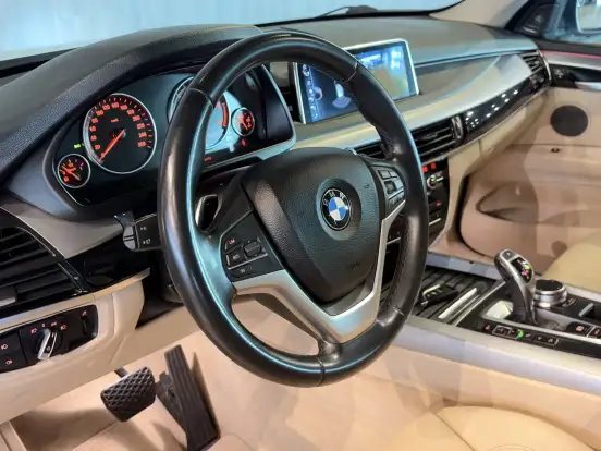 BMW-X5-3.0 4X4 30D I6 TURBO DIESEL 4P AUTOMÁTICO BMW-X5-2017
