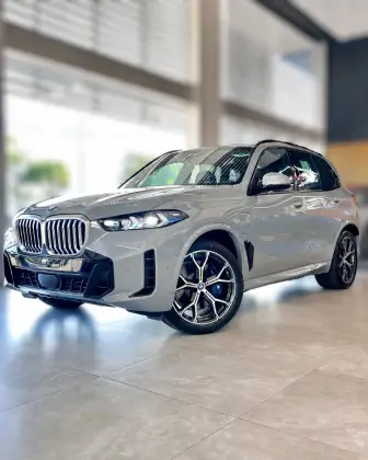 BMW X5 3.0 I6 TURBO HÍBRIDO XDRIVE50E M SPORT AUTOMÁTICO BMW X5 3.0 I6 TURBO HÍBRIDO XDRIVE50E M SPORT AUTOMÁTICO