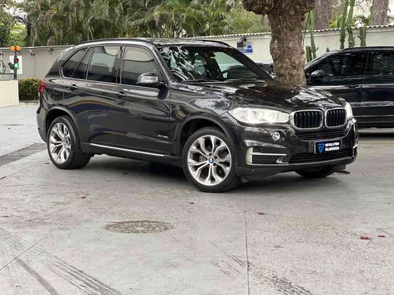 BMW-X5-3.0 FULL 4X4 35I 6 CILINDROS 24V GASOLINA 4P AUTOMÁTICO BMW-X5-2017