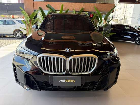 BMW-X5-3.0 I6 TURBO HÍBRIDO XDRIVE50E X-LINE AUTOMÁTICO BMW-X5-2024