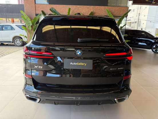 BMW-X5-3.0 I6 TURBO HÍBRIDO XDRIVE50E X-LINE AUTOMÁTICO BMW-X5-2024