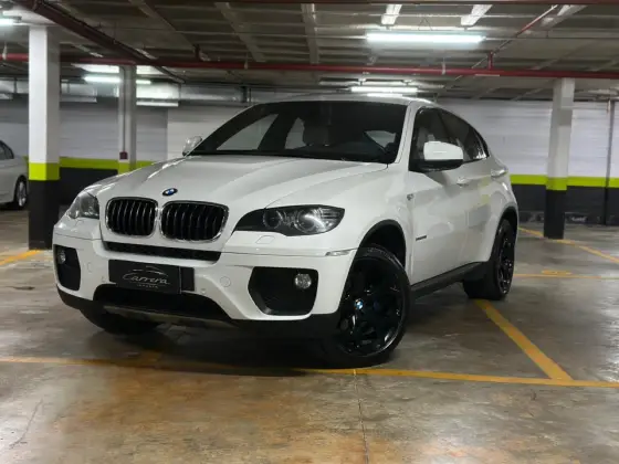 BMW X6 3.0 35I 4X4 COUPÉ 6 CILINDROS 24V GASOLINA 4P AUTOMÁTICO BMW X6 3.0 35I 4X4 COUPÉ 6 CILINDROS 24V GASOLINA 4P AUTOMÁTICO