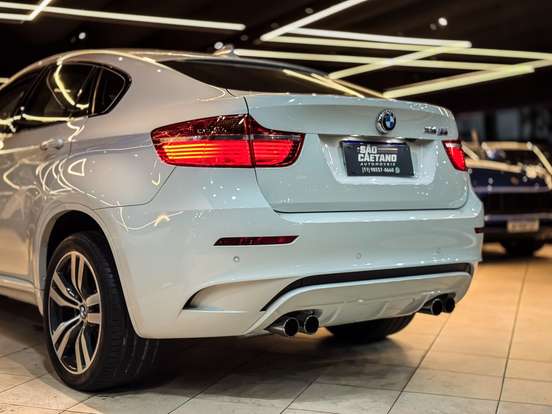 BMW-X6-4.4 M 4X4 COUPÉ V8 32V BI-TURBO GASOLINA 4P AUTOMÁTICO BMW-X6-2012