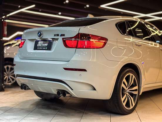 BMW-X6-4.4 M 4X4 COUPÉ V8 32V BI-TURBO GASOLINA 4P AUTOMÁTICO BMW-X6-2012