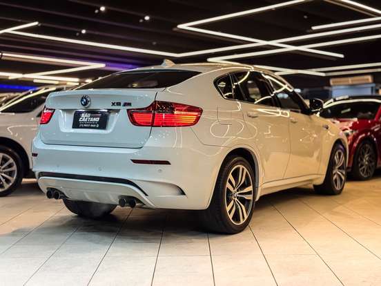 BMW-X6-2012