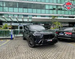 BMW X7 4.4 V8 GASOLINA M60i STEPTRONIC BMW X7 4.4 V8 GASOLINA M60i STEPTRONIC