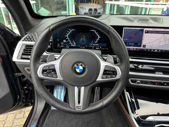 BMW-X7-4.4 V8 GASOLINA M60i STEPTRONIC BMW-X7-2024
