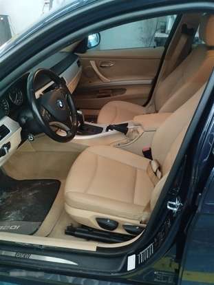 BMW-320i-2008
