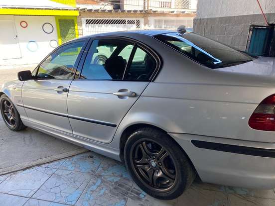 BMW-330i-3.0 SPORT SEDAN 24V GASOLINA 4P AUTOMÁTICO BMW-330i-2003
