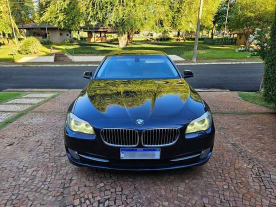 BMW-528i-2012