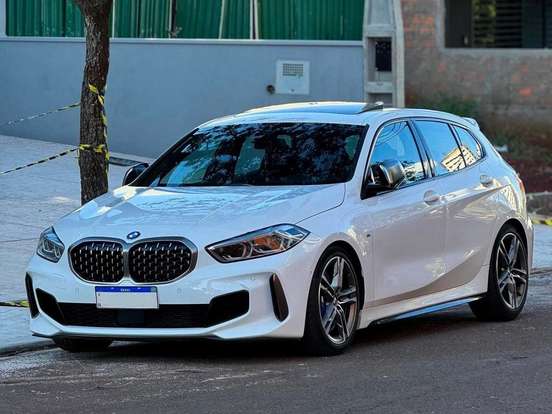 BMW-M 135i-2.0 16V TURBO GASOLINA XDRIVE AUTOMÁTICO BMW-M 135i-2020