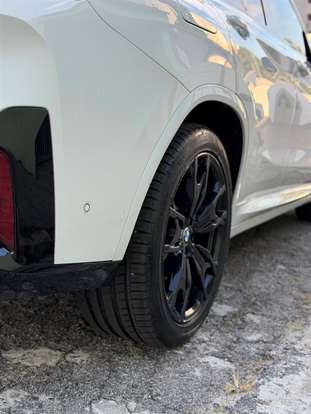 BMW-X4-2023