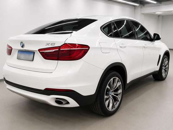 BMW-X6-3.0 35I 4X4 COUPÉ 6 CILINDROS 24V GASOLINA 4P AUTOMÁTICO BMW-X6-2015