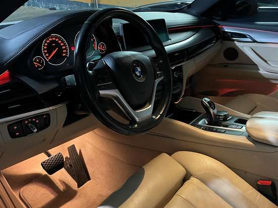 BMW-X6-3.0 35I 4X4 COUPÉ 6 CILINDROS 24V GASOLINA 4P AUTOMÁTICO BMW-X6-2015