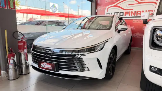 BYD KING 1.5 DM-I PHEV GS AUTOMÁTICO BYD KING 1.5 DM-I PHEV GS AUTOMÁTICO