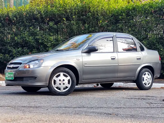 CHEVROLET CLASSIC 1.0 MPFI LS 8V FLEX 4P MANUAL CHEVROLET CLASSIC 1.0 MPFI LS 8V FLEX 4P MANUAL