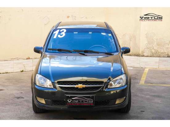CHEVROLET-CLASSIC-2012