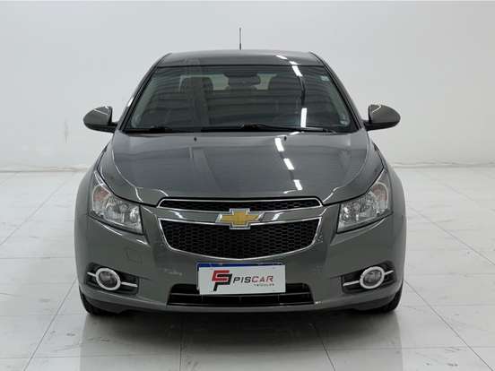 CHEVROLET-CRUZE-2013