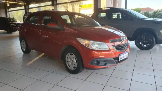 CHEVROLET ONIX 1.0 MPFI LT 8V FLEX 4P MANUAL CHEVROLET ONIX 1.0 MPFI LT 8V FLEX 4P MANUAL