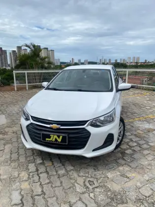 CHEVROLET ONIX 1.0 TURBO FLEX PLUS LT MANUAL CHEVROLET ONIX 1.0 TURBO FLEX PLUS LT MANUAL