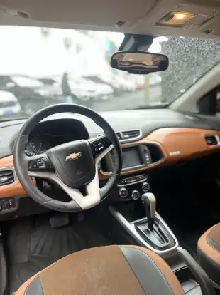 CHEVROLET-ONIX-2018