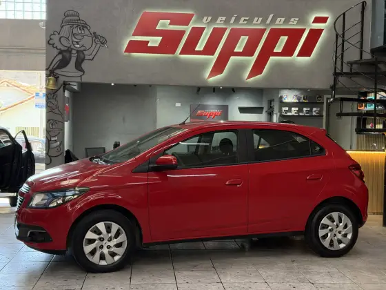 CHEVROLET ONIX 1.4 MPFI LT 8V FLEX 4P MANUAL CHEVROLET ONIX 1.4 MPFI LT 8V FLEX 4P MANUAL
