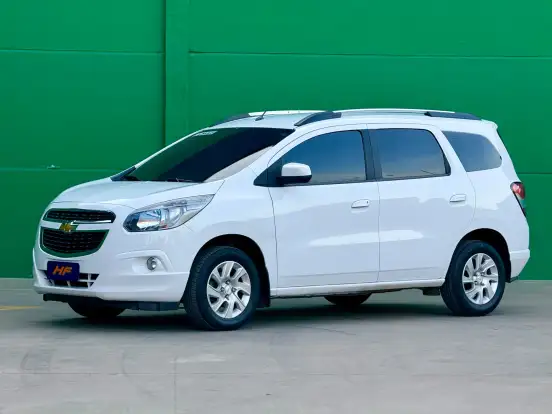 CHEVROLET-SPIN-2016