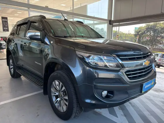 CHEVROLET TRAILBLAZER 2.8 LTZ 4X4 16V TURBO DIESEL 4P AUTOMÁTICO CHEVROLET TRAILBLAZER 2.8 LTZ 4X4 16V TURBO DIESEL 4P AUTOMÁTICO