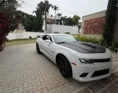 CHEVROLET CAMARO 6.2 V8 GASOLINA SS AUTOMÁTICO CHEVROLET CAMARO 6.2 V8 GASOLINA SS AUTOMÁTICO